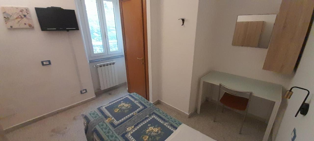 Casa Vacanze Ριοματζόρε Δωμάτιο φωτογραφία
